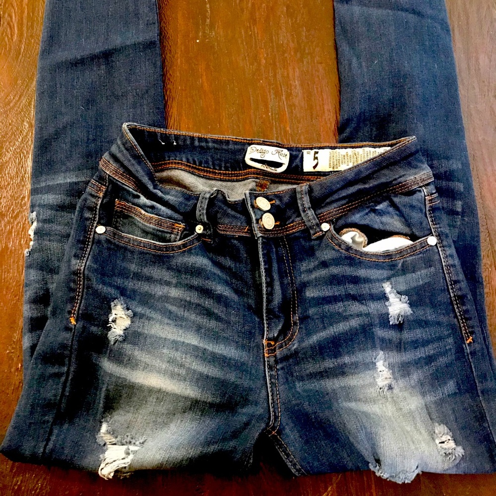 Indigo Rein women’s destroyed ankle cut jeans SZ5